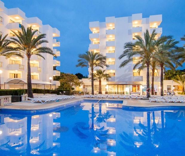 Descuento de hasta un 18 % Globales Descuento de hasta un 18 % Globales