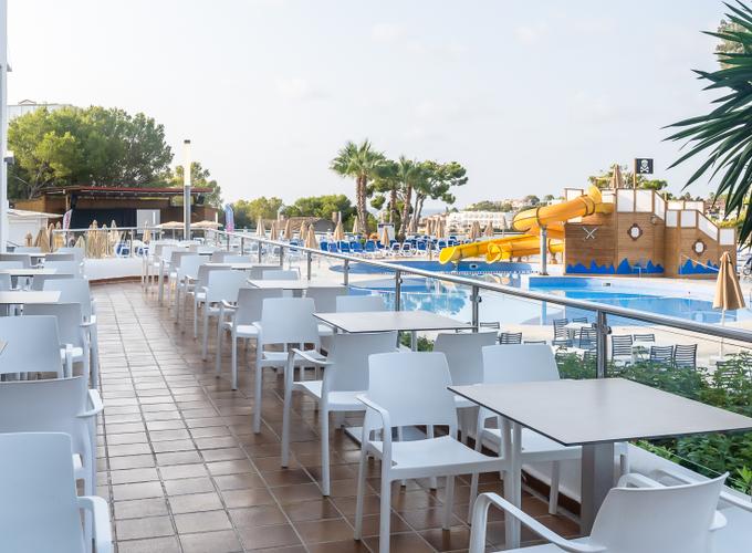 Terrace bar Globales Samoa Calas de Mallorca Terrace bar Globales Samoa Calas de Mallorca