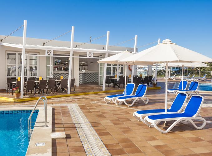 Pool bar Globales América Calas de Mallorca Pool bar Globales América Calas de Mallorca