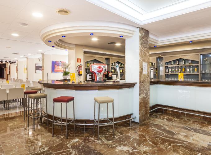 Sofía bar Globales América Calas de Mallorca Sofía bar Globales América Calas de Mallorca