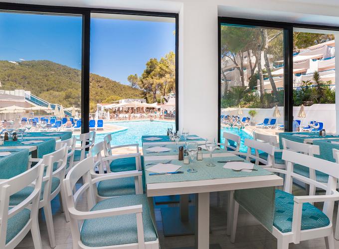 Restaurante buffet Globales Aptos. Montemar Cala Llonga Restaurante buffet Globales Aptos. Montemar Cala Llonga