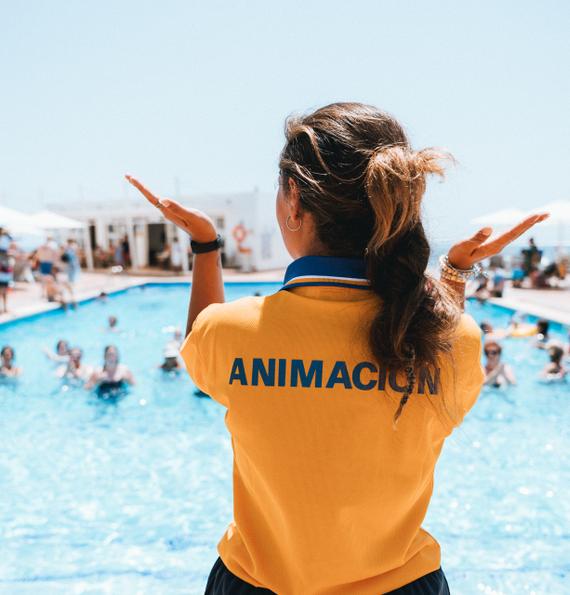 Entertainment for adults and children Globales América Calas de Mallorca Entertainment for adults and children Globales América Calas de Mallorca