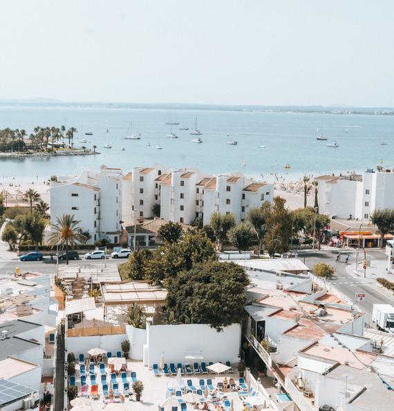 Proximidad a la playa de Alcudia  Globales Condes de Alcudia Puerto de Alcudia Proximidad a la playa de Alcudia  Globales Condes de Alcudia Puerto de Alcudia