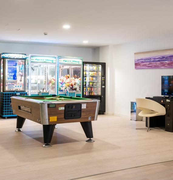 Games room Globales Aptos. Costa de la Calma Santa Ponsa Games room Globales Aptos. Costa de la Calma Santa Ponsa