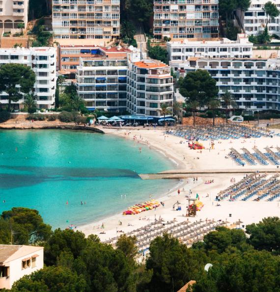 Proximity to Santa Ponsa Globales Aptos. Costa de la Calma Proximity to Santa Ponsa Globales Aptos. Costa de la Calma