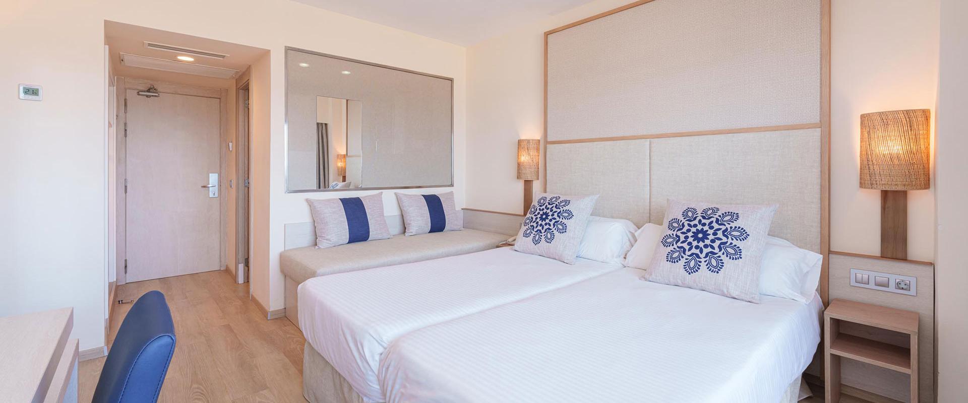 Double Pool View Globales Janeiro Can Picafort Double Pool View Globales Janeiro Can Picafort