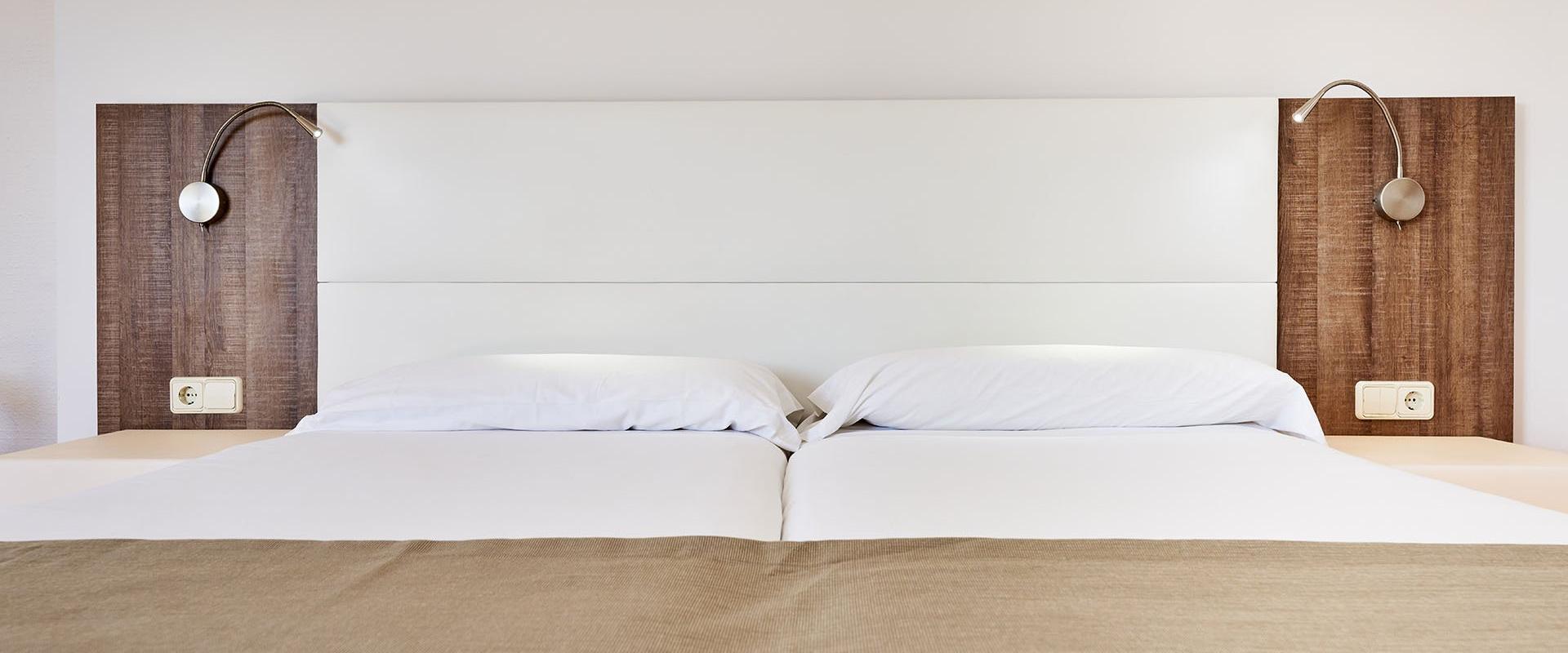 Double for single use Globales Cala Viñas Palmanova Double for single use Globales Cala Viñas Palmanova