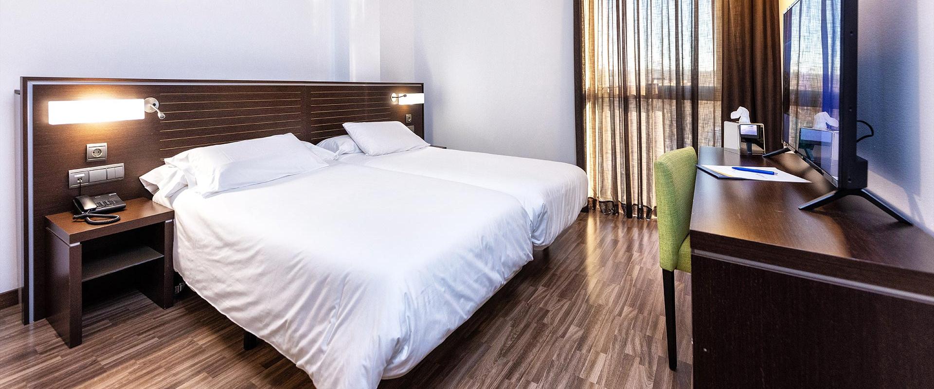 Doble uso individual Globales Castillo de Ayud Calatayud Doble uso individual Globales Castillo de Ayud Calatayud