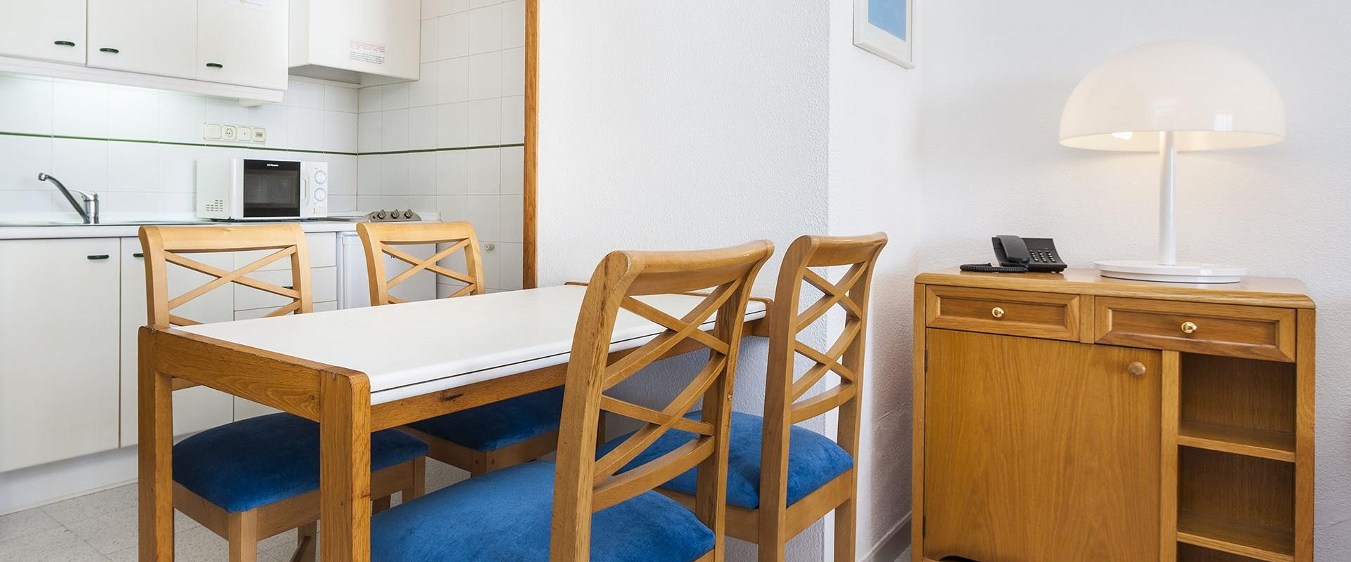 Flat Pool view Globales Aptos. Nova Palmanova Flat Pool view Globales Aptos. Nova Palmanova