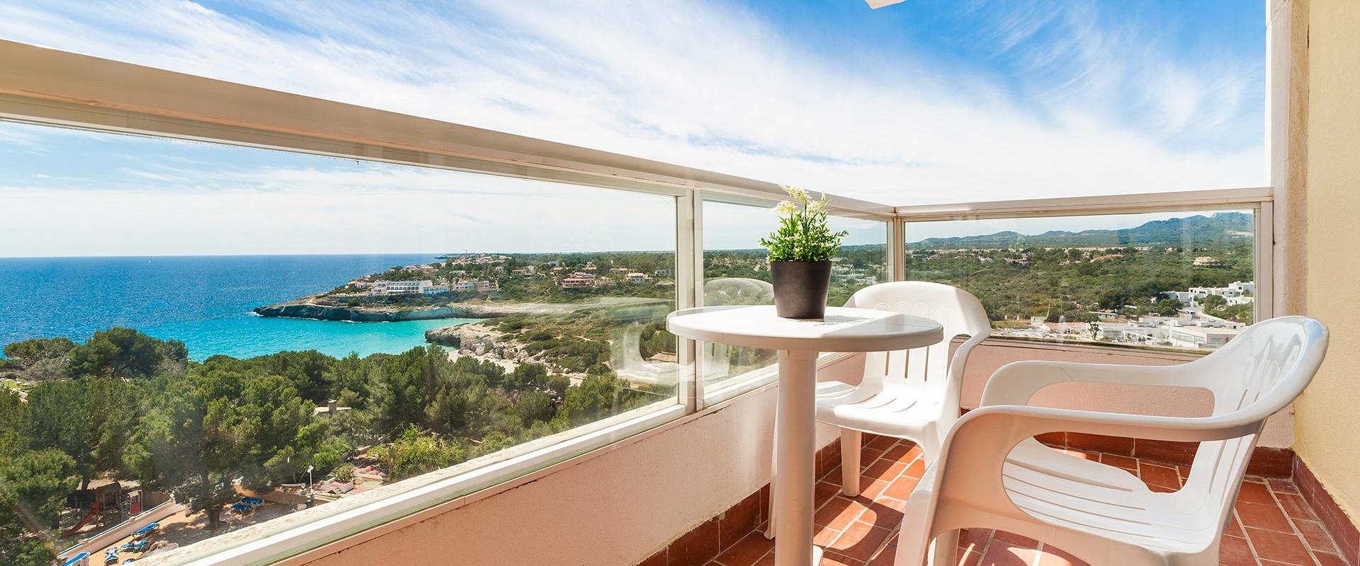 Sea-view double Globales Samoa Calas de Mallorca Sea-view double Globales Samoa Calas de Mallorca