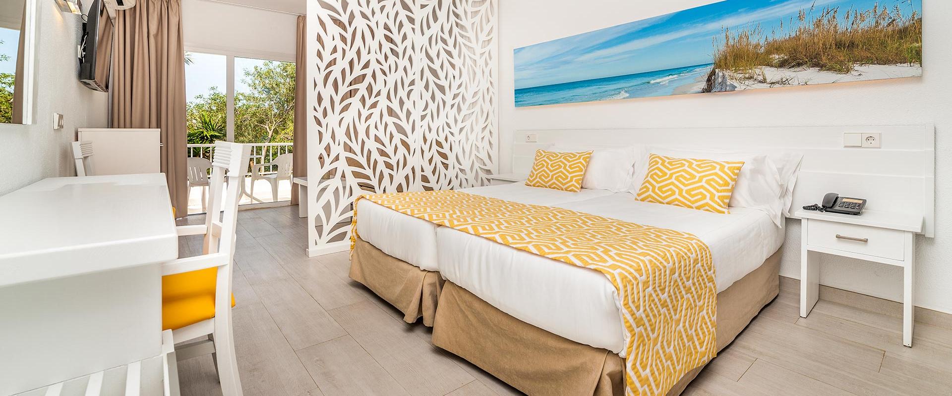 Family double Globales Samoa Calas de Mallorca Family double Globales Samoa Calas de Mallorca