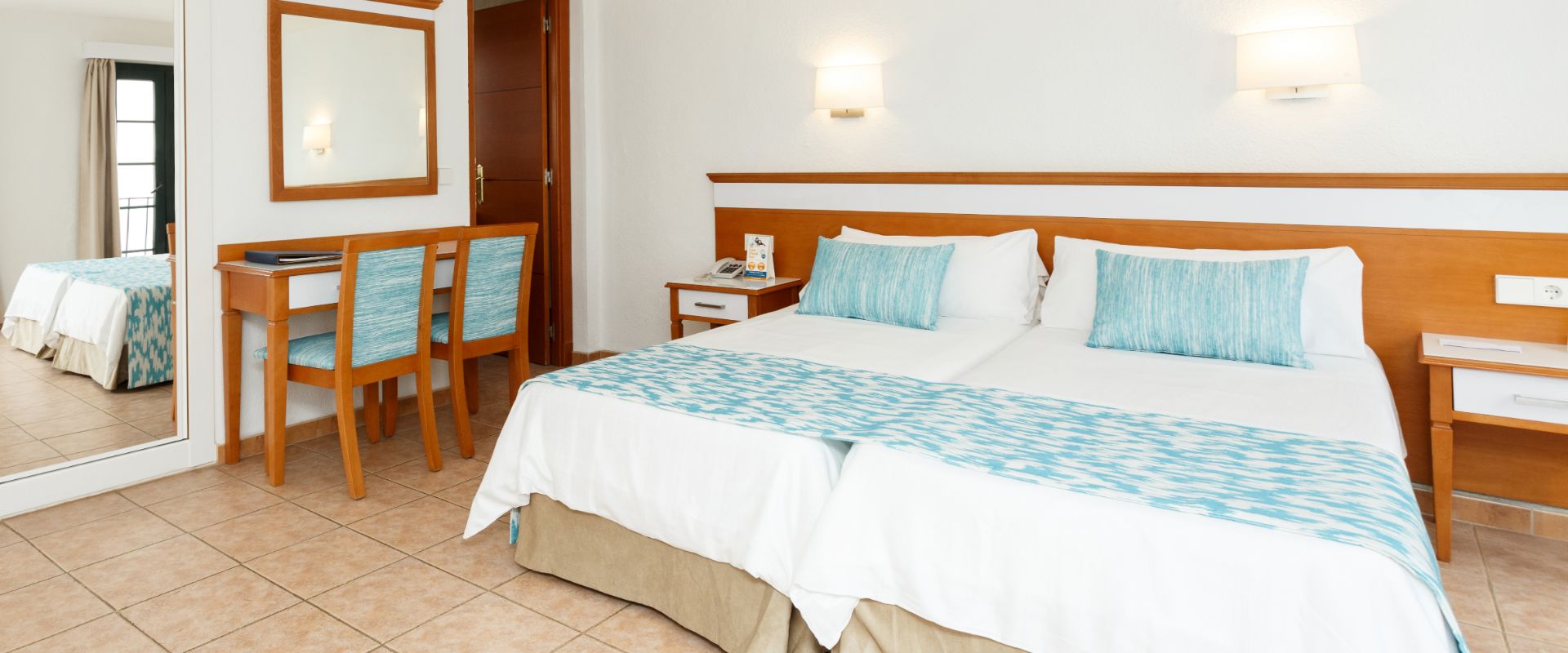 Globales Pueblo Andaluz Marbella Globales Pueblo Andaluz Marbella