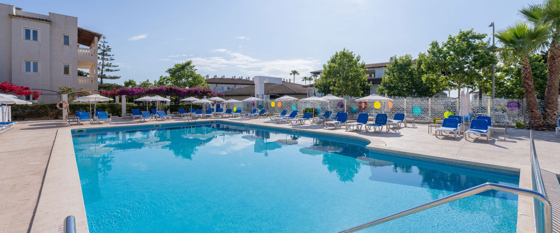   Globales Isabel Cala Bona